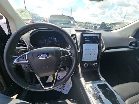 Used 2024 Ford Edge SEL w/ Convenience Package AWD/4WD image 17