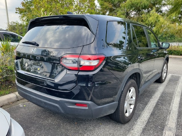 Used 2023 Honda Pilot LX image 4