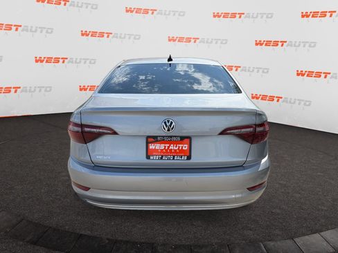 Used 2021 Volkswagen Jetta S FWD image 4