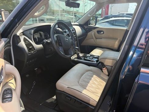 Used 2023 Nissan Armada Platinum w/ Captain's Chairs Package RWD image 6