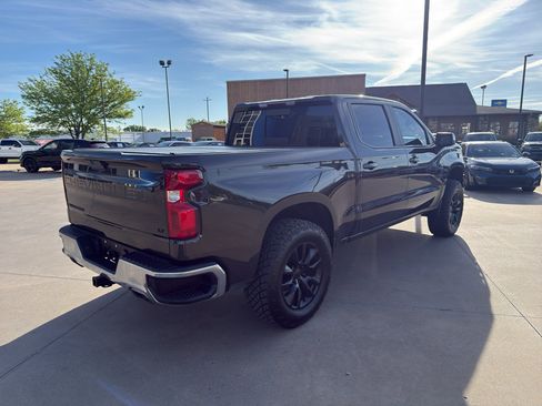 Used 2021 Chevrolet Silverado 1500 LT w/ Texas Edition Plus image 2