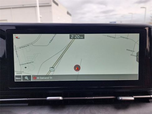 Used 2022 Kia Carnival SX image 24