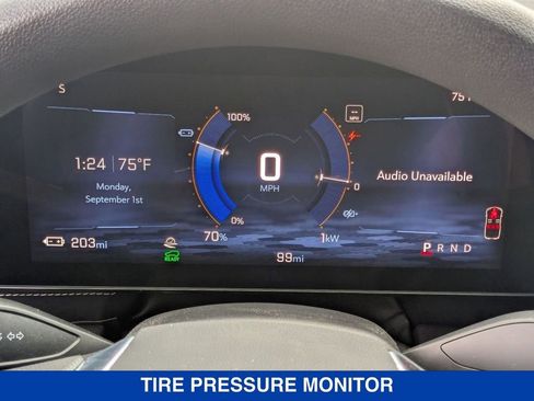 New 2025 Chevrolet Blazer EV LT AWD/4WD image 19