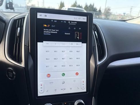 Certified 2023 Ford Edge SEL image 22