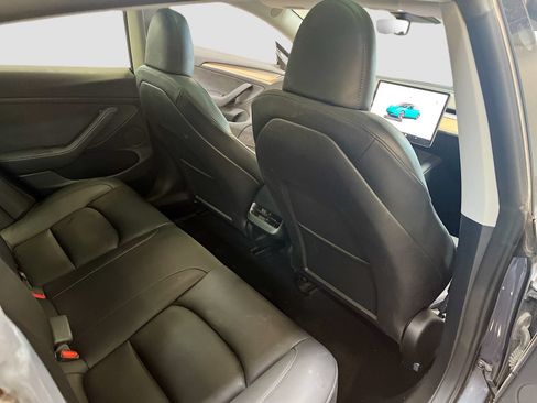 Used 2023 Tesla Model 3 Standard Range RWD image 23