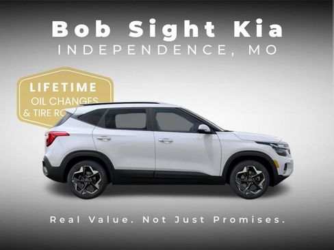 New 2026 Kia Seltos S FWD image 7