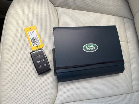 New 2026 Land Rover Range Rover SE AWD/4WD image 22