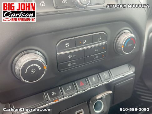 Used 2021 Chevrolet Silverado 1500 Custom Trail Boss AWD/4WD image 21