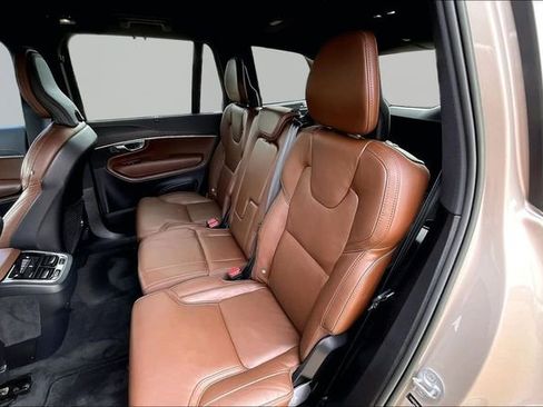Used 2023 Volvo XC90 B6 Ultimate AWD/4WD image 28