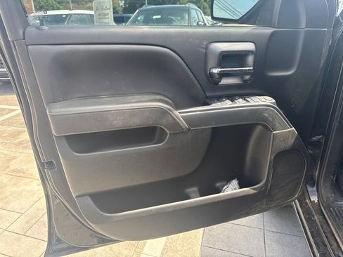 Used 2018 Chevrolet Silverado 1500 LT w/ All Star Edition AWD/4WD image 7