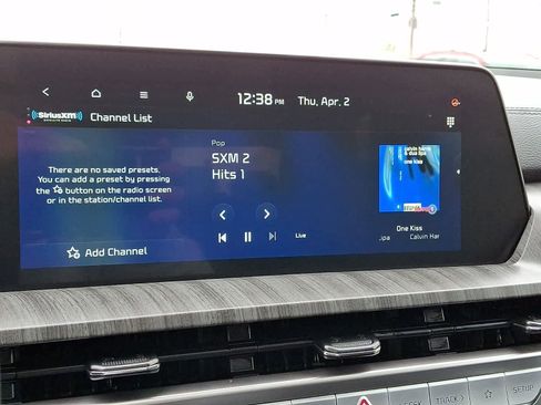 Used 2024 Kia Telluride EX image 20