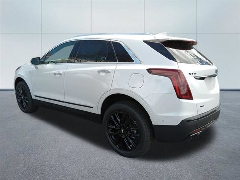 New 2026 Cadillac XT5 Premium Luxury w/ LPO, ONYX Package AWD/4WD image 3