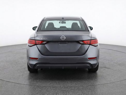 Used 2025 Nissan Sentra SV image 7