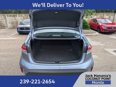 Used 2026 Toyota Corolla LE FWD image 14