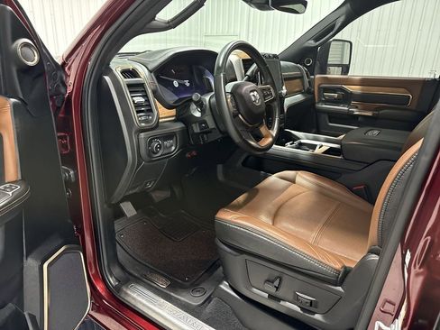 Used 2023 RAM 2500 Limited image 10