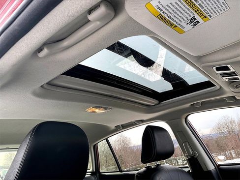 Used 2016 Subaru Impreza 2.0i Sport Limited image 19