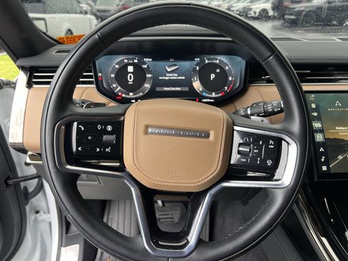 Used 2024 Land Rover Range Rover Sport SE AWD/4WD image 20