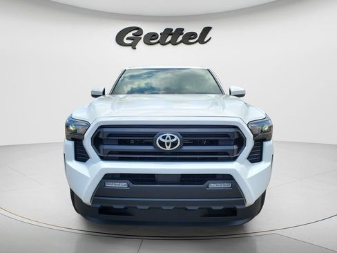 Certified 2025 Toyota Tacoma SR5 RWD image 2