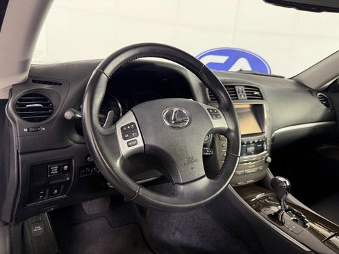 Used 2014 Lexus IS 250C Base image 17