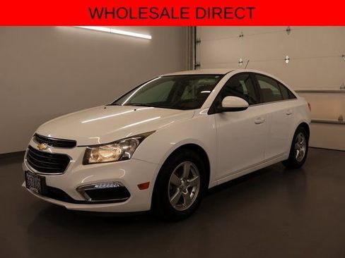 Used 2016 Chevrolet Cruze LT FWD image 5
