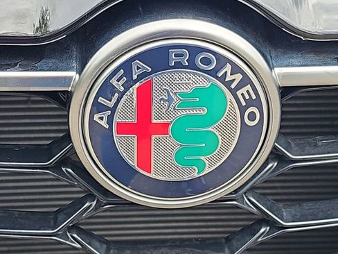 Used 2024 Alfa Romeo Tonale Ti AWD/4WD image 29