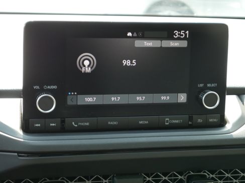 Used 2023 Honda Accord LX image 16