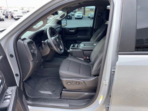 Used 2024 Chevrolet Silverado 1500 Custom image 7