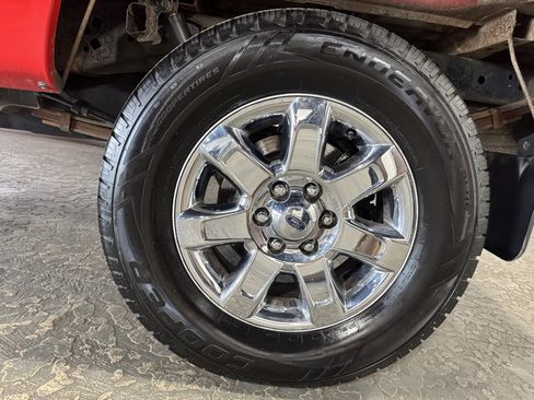 Used 2011 Ford F150 XLT w/ XLT Chrome Pkg image 21