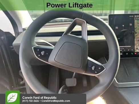 Used 2026 Tesla Model Y 2WD image 10