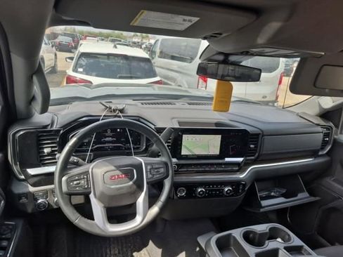 Used 2023 GMC Sierra 1500 Elevation image 9