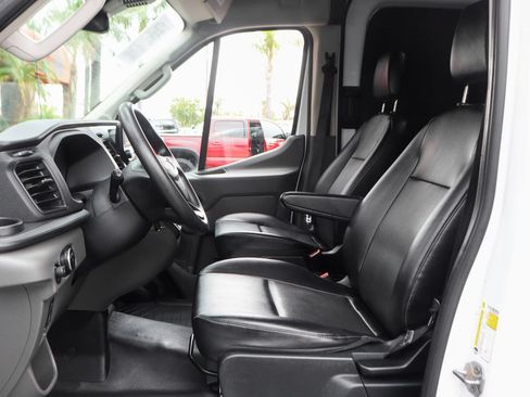 Used 2023 Ford Transit 250 Medium Roof w/ Load Area Protection Package RWD image 19