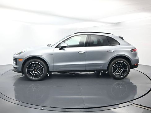 Used 2021 Porsche Macan S image 2
