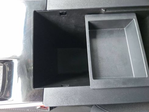 Used 2025 Chevrolet Equinox LT FWD image 30