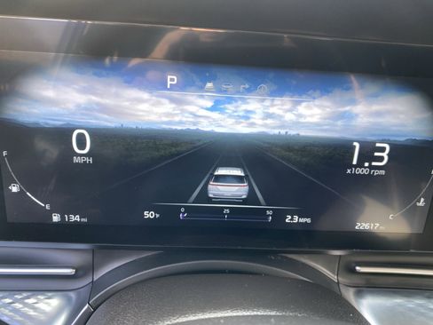 Used 2024 Kia Carnival SX Prestige image 16