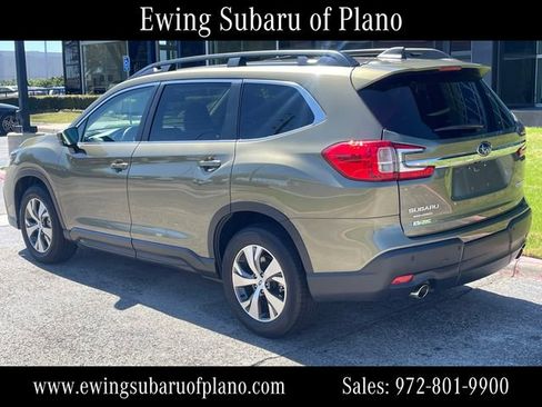 Used 2025 Subaru Ascent Premium image 7