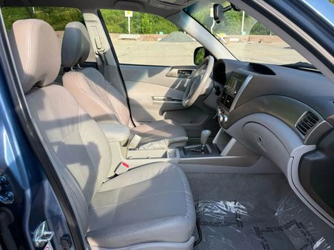 Used 2010 Subaru Forester 2.5XT Limited image 16