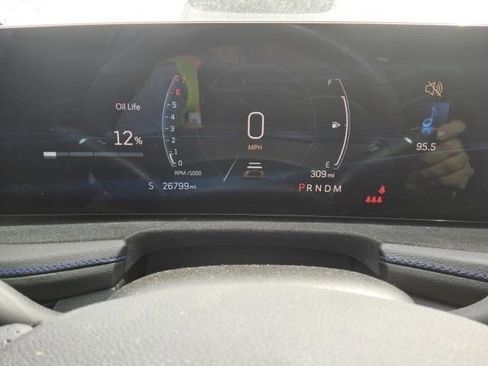 Used 2024 Cadillac XT4 Sport FWD image 10