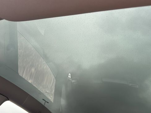 Used 2022 Tesla Model Y Performance image 26