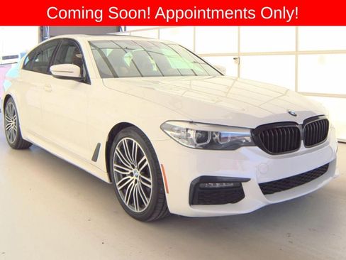 Used 2019 BMW 530i xDrive w/ M Sport Package AWD/4WD image 1