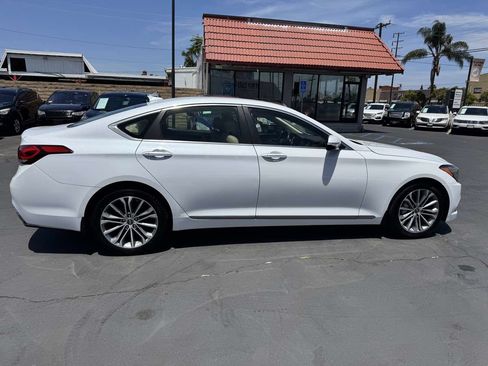 Used 2015 Hyundai Genesis 3.8 RWD image 12