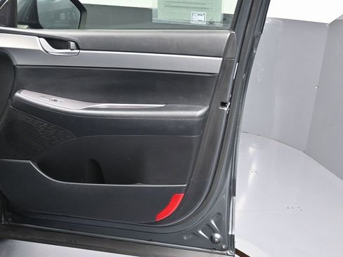 Used 2021 Hyundai Palisade SE image 32