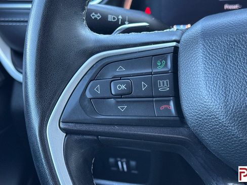 Used 2022 Jeep Grand Cherokee L Laredo w/ Luxury Tech Group I AWD/4WD image 30