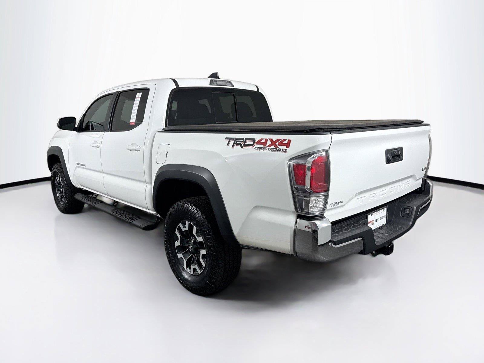 Certified 2023 Toyota Tacoma TRD Off-Road AWD/4WD image 11