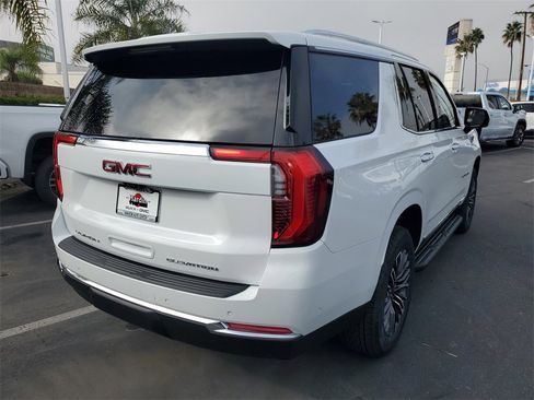 New 2026 GMC Yukon Elevation w/ Elevation Premium Package image 4