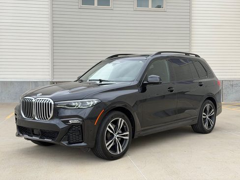 Used 2019 BMW X7 xDrive40i w/ Premium Package AWD/4WD image 7