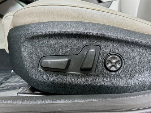 Used 2015 Hyundai Sonata Limited w/ Option Group 05 image 23