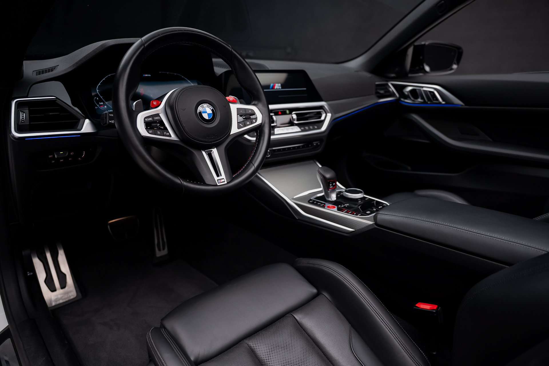 Used 2022 BMW M4 xDrive Competition w/ Parking Assistance Package AWD/4WD image 2