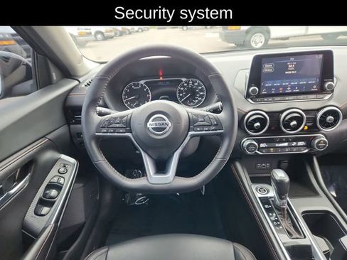 Used 2020 Nissan Sentra SR w/ Premium Package image 24