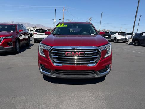 Used 2023 GMC Terrain SLT w/ Infotainment Package II FWD image 8