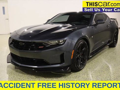 Used 2021 Chevrolet Camaro LT w/ RS Package RWD image 3